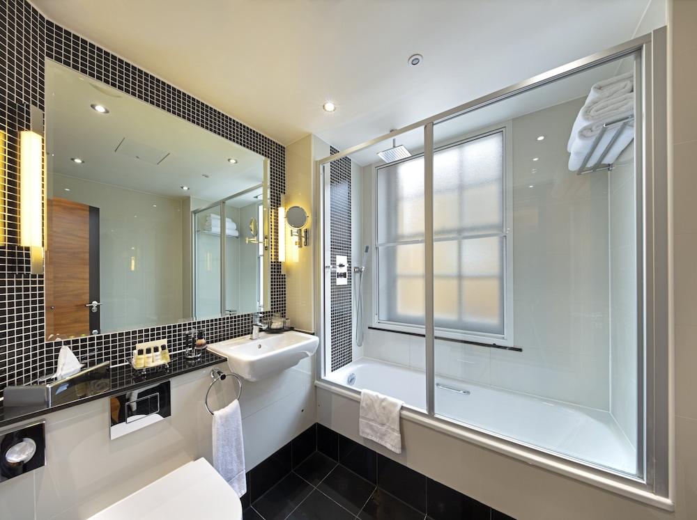 Wellington Hotel By Blue Orchid Londra Esterno foto