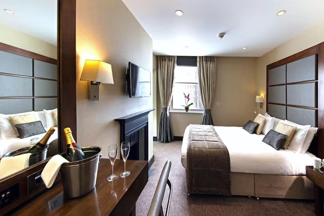 Wellington Hotel By Blue Orchid Londra Esterno foto