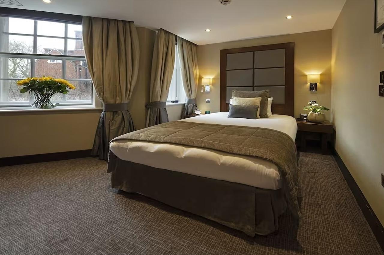 Wellington Hotel By Blue Orchid Londra Esterno foto
