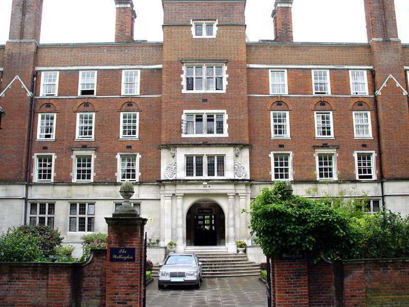 Wellington Hotel By Blue Orchid Londra Esterno foto