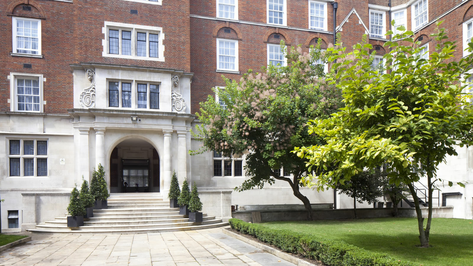 Wellington Hotel By Blue Orchid Londra Esterno foto