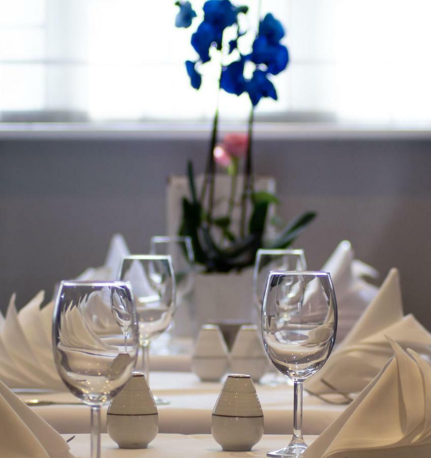 Wellington Hotel By Blue Orchid Londra Esterno foto